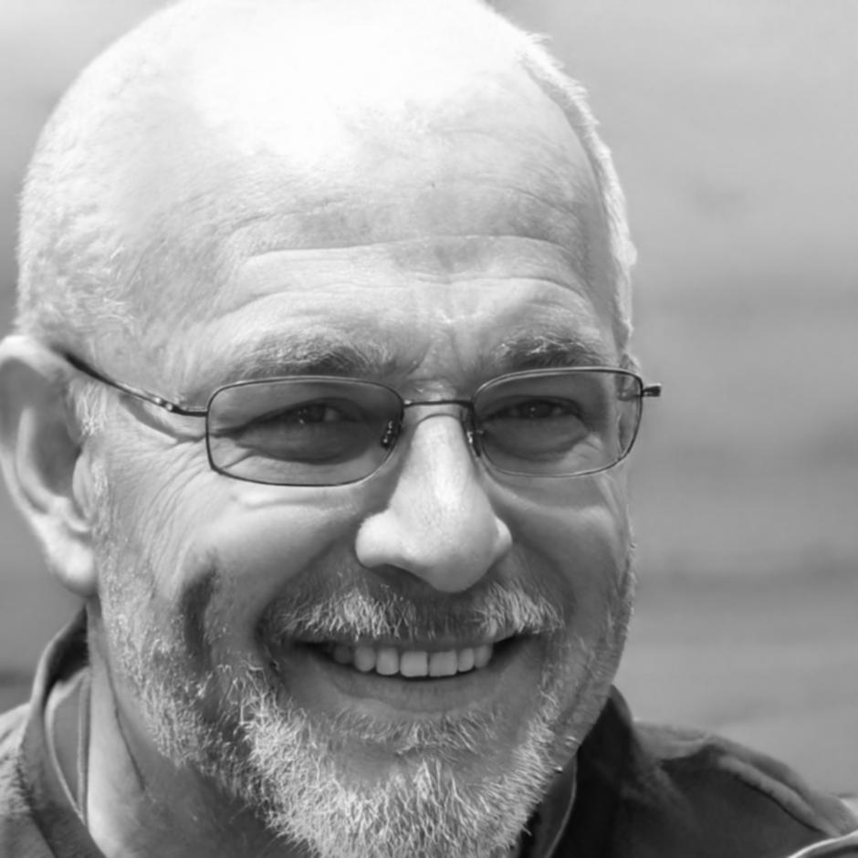 Leander Kraftmeier, Gründer von zomalnoxolkabaivi